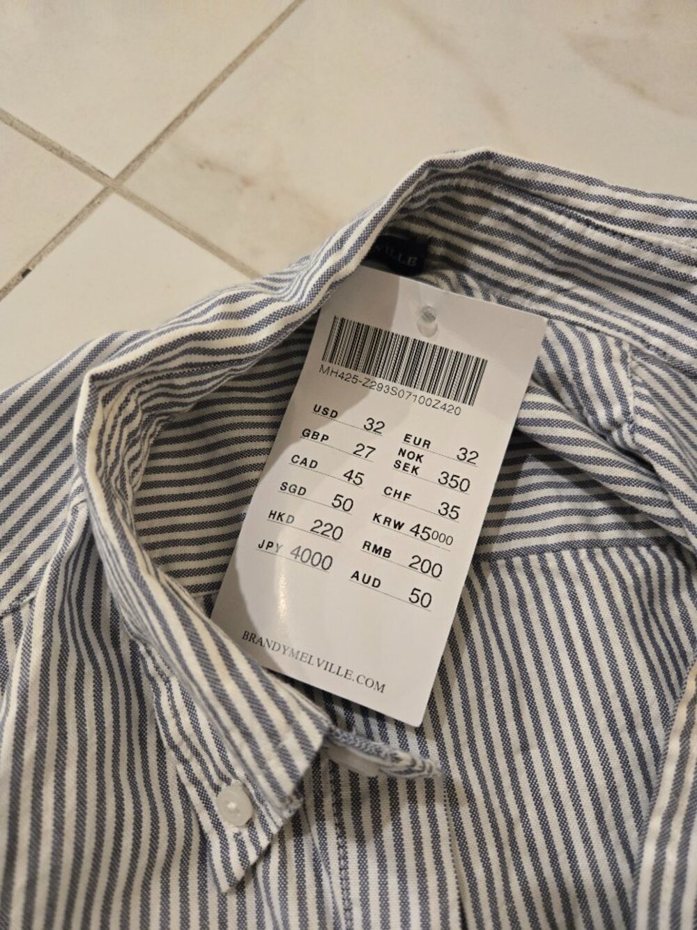 Brandy Melville Striped Shirt - Picture 2 of 2